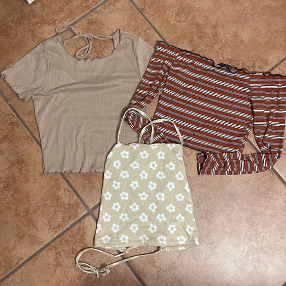 faded rose Tops - Bundle of three medium tops